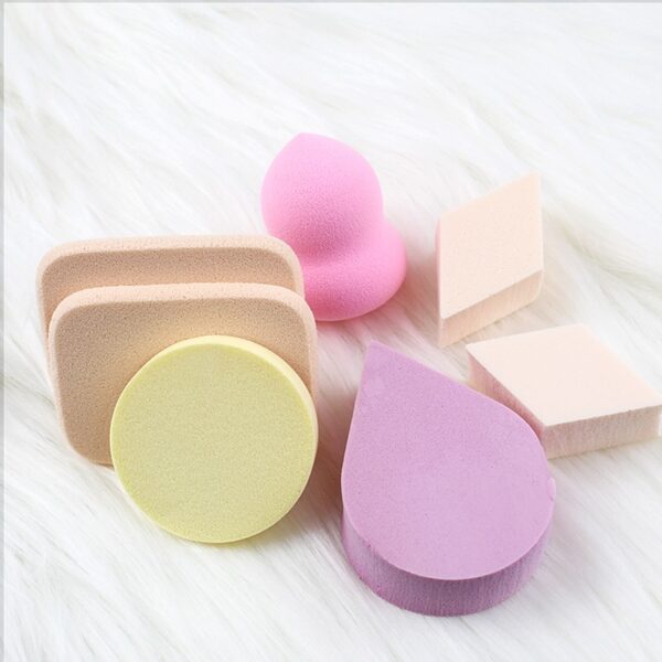 7 en 1 mélange de couleurs et la forme des outils de fabrication de cosmétiques pour le maquillage des bouffées d'éponge - Image 4