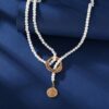 Collier géométrique en métal doré avec perles - Image 4
